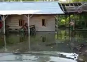 Warga Pulau Tegal Tidak Bisa Lebaran Karena Banjir