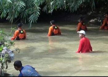 Basarnas dan Tim SAR Temukan Jenazah Kenzo