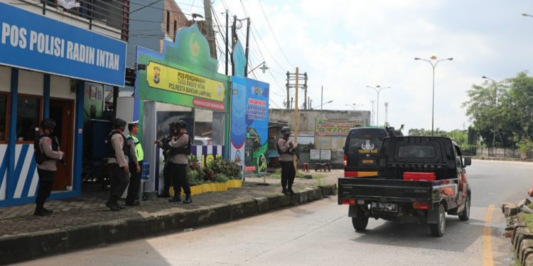 Arus Balik,  Detasemen Gegana Polda Lampung Lakukan Patroli