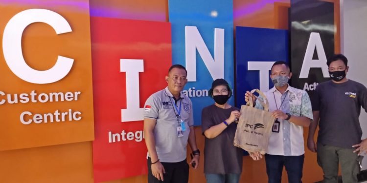 Pelindo Panjang Salurkan Bantuan Melalui Canthelan Kagama Lampung