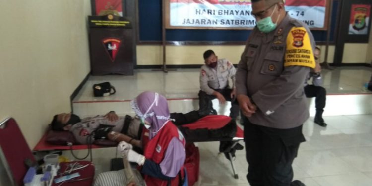 Hari Bhayangkara ke-74, Brimobda Lampung Gelar Donor Darah