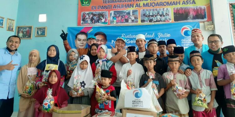 Partai Gelora Lampung Kampanyekan Lebaran Anak Yatim