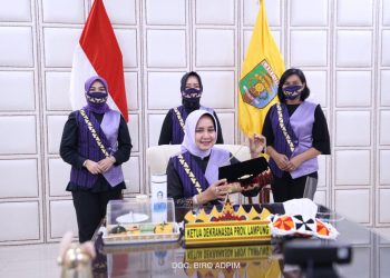 Riana Sari Arinal Dorong Kreasi Fashion Khas Lampung