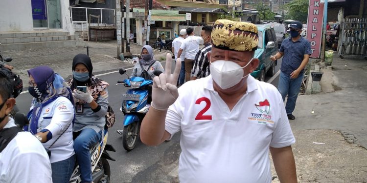Selain Silaturahmi, Calon Walikota Yusuf Kohar juga  Giat Kampanye dengan Menyapa Warga