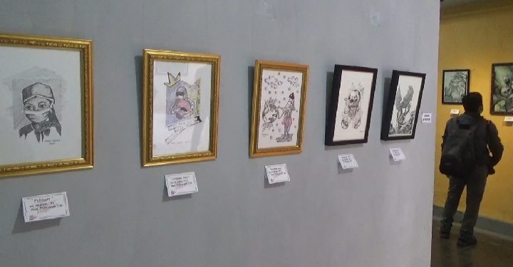 Covid-19 Diatas Canvas