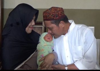 Dikira Suara Anak Kucing, Ternyata Suara Bayi Yang Dibuang di Tempat Sampah