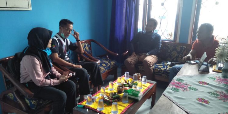 Mahasiswa Unila Kunjungi PWI Lampura