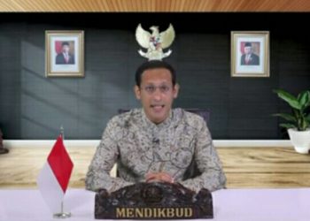 Peringatan Hari Guru, Nadiem Apresiasi Perjuangan Orangtua dan Guru di Masa Pandemi