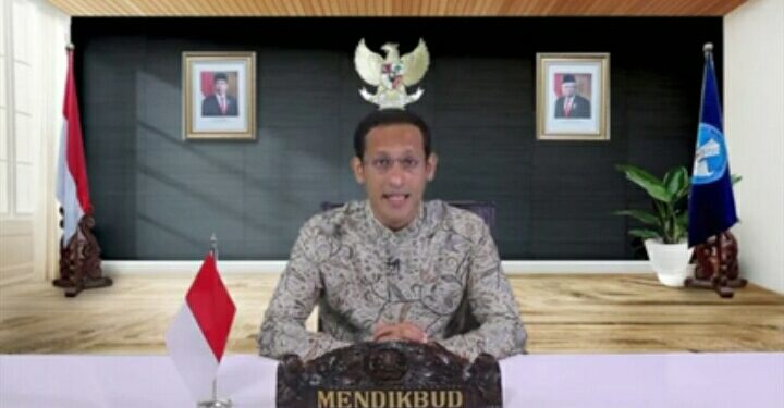 Peringatan Hari Guru, Nadiem Apresiasi Perjuangan Orangtua dan Guru di Masa Pandemi