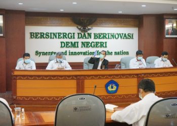 Luncurkan Buku Kaleidoskop Unila 2020, Rektor Targetkan Peningkatan Rangking Klasterisasi