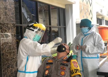 Polresta Bandar Lampung Lakukan Rapid Test Antigen Pada 30 Personil