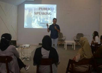 Kelas Minat Gelar Public Speaking Workshop Gratis