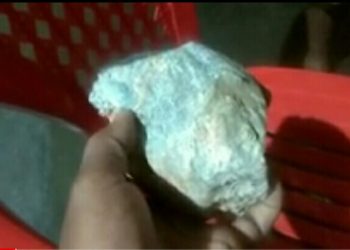 Dosen Itera Datangi Rumah Warga yang Diduga Tertimpa Meteor di Lampung Tengah