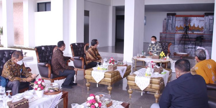 Gubernur Arinal Terima Kunjungan Dirjen Bina Pemerintahan Desa Kemendagri