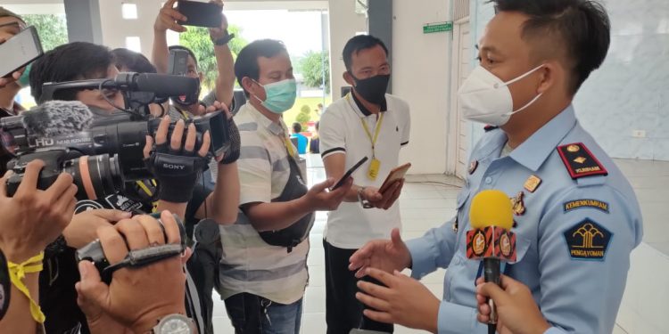 Putus Matarantai Peredaran Narkoba, Kalapas Gunung Sugih Pindahkan 146 Orang WBP
