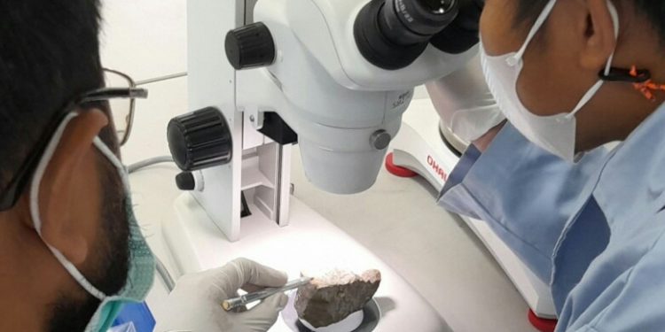 ITERA Gagas Desa Wisata Astronomi di Lokasi Jatuhnya Meteor Astomulyo Lampung Tengah