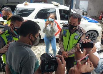 Polantas Tangkap Pengguna Narkoba usai Berkencan di Mobil