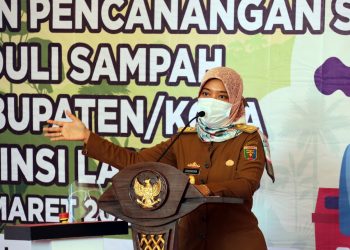 Pencanangan Aksi Peduli Sampah, Wagub Chusnunia Ingatkan Masyarakat Hindari Penggunaan Plastik Berlebihan