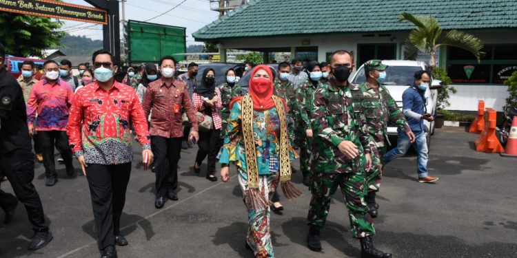 Eva Minta Masyarakat Ikhlas Jalani Protokol Kesehatan