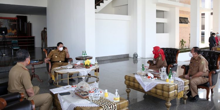 Gubernur Arinal Beri Wewenang Walikota Eva untuk Kelola Sejumlah Aset Provinsi