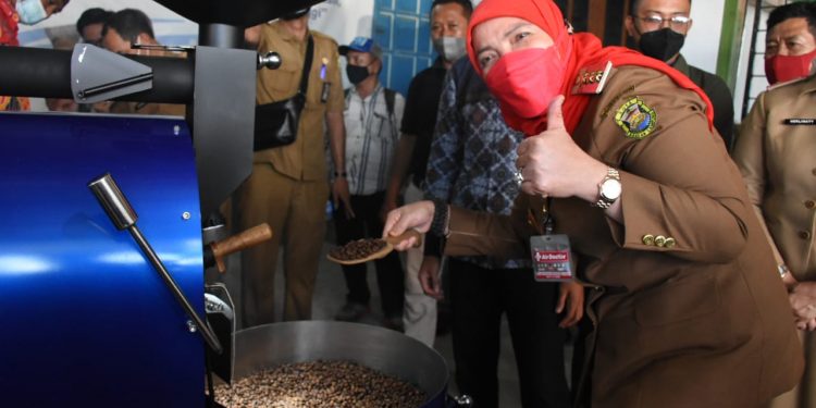 Walikota Eva Dwiana Minta Pengelola Kopi di Bandar Lampung Bersaing Secara Internasional