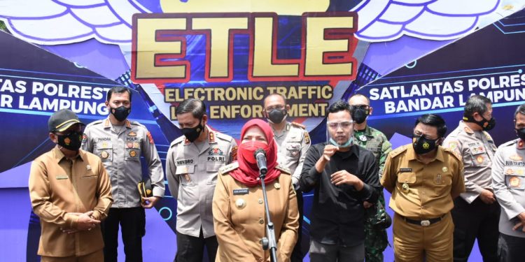 Walikota Eva Dwiana : Penerapan E-Tilang Bisa Menekan Pelanggaran Lalulintas