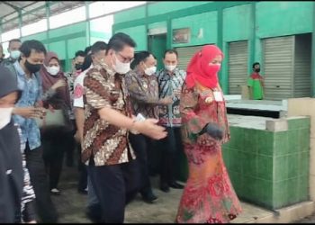 Eva Ubah Pasar Terminal Kemiling Jadi Pasar Hobi