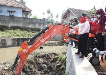 Program Grebek Sungai  Mengatasi Banjir Juga Mempercantik Sungai