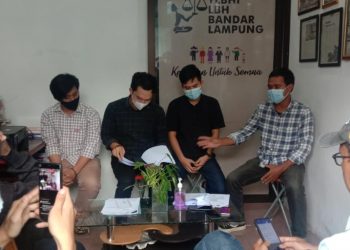 LBH Bandar Lampung Minta Rektor Teknokrat Cabut SK DO dan Skorsing 9 Mahasiswanya