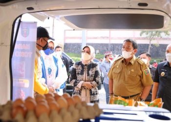 Dekranasda Lampung Buka Bazar Sembako Murah dan Takjil Ramadhan