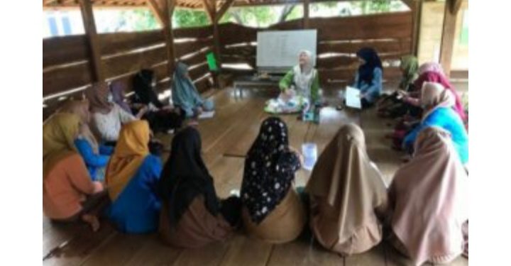 Ketua Bapemperda DPRD Lampung Menjadi Pemateri Diskusi Pelatihan Kepemimpinan Perempuan