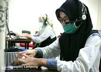 Sandang Tuna Netra, Melissa dan Eska Ikut UTBK-SBMPTN Unila demi Wujudkan Cita-cita