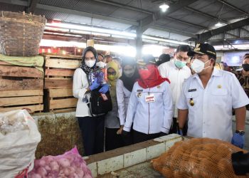 Walikota Eva Dwiana Jamin Stok Pangan Aman Jelang Lebaran Idul Fitri