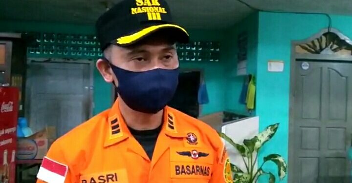Tim SAR Gunakan Kamera Mencari Bocah Hanyut di Gorong-Gorong