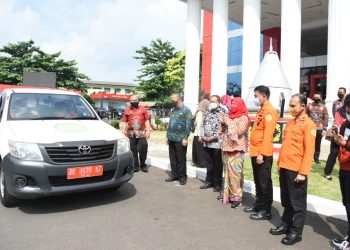 Pemkot Beri Bantuan Satu Unit Mobil Kepada Basarnas Provinsi Lampung