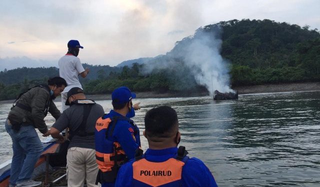 Dit Polairud Polda Lampung  Dalami Motif Pelaku Bakar KM Sekar Tanjung