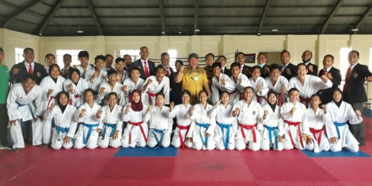 Tim Karate PON Lampung Try In ke Bandung