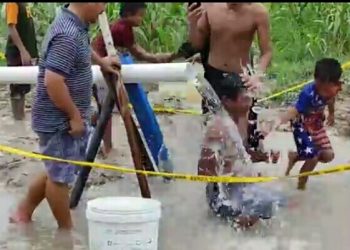 Sumber Air Panas Baru di Jatimulyo Diserbu Warga untuk Terapi kesehatan