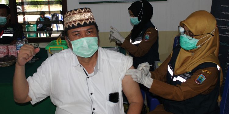 PTPN VII Unit Bergen Prakarsai Vaksinasi Covid-19 bagi Karyawan
