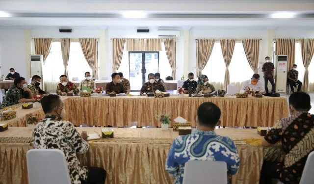 Gubernur Arinal Pimpin Rapat Persiapan Kunjungan Menteri BUMN dan Menag