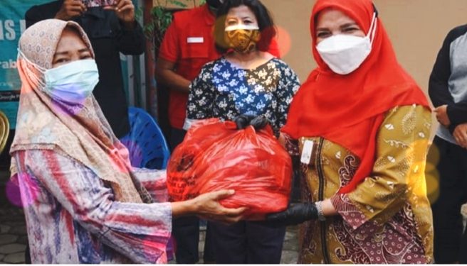 Walikota Eva Dwiana Apresiasi Gerakan Tetangga Bantu Tetangga