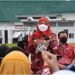Pemkot Bandar Lampung Bersama PSMTI Beri Bantuan Kepada Tenaga Kesehatan Puskesmas