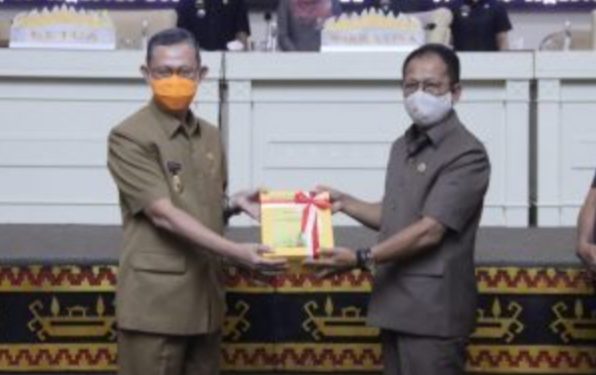 Sidang DPRD Bahas Raperda Tentang Perubahan APBD Provinsi Lampung Tahun Anggaran 2021