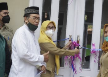 Lissafini Resmikan Mushala Al-Ikhlas SMPN 17 Bandar Lampung