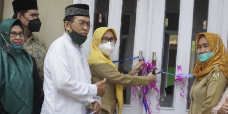 Lissafini Resmikan Mushala Al-Ikhlas SMPN 17 Bandar Lampung