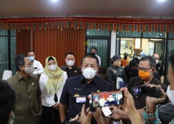 Gubernur Arinal Sampaikan Jawaban atas Pemandangan Umum Fraksi DPRD terhadap 8 Raperda