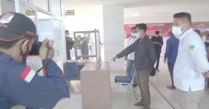 Kasus Pengeroyokan, Kadis Dukcapil Mutasi Semua Petugas Loket Pelayanan