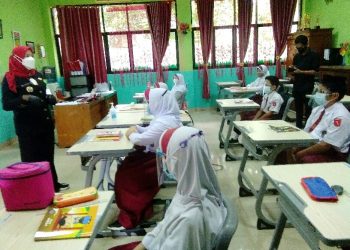 Kunjungi Al Kautsar, Walikota Eva Motivasi Siswa Semangat Belajar dan Taat Prokes