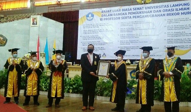 Raih Rekor MURI Pengukuhan Guru Besar Terbanyak, Unila Kumpulkan 6 Rekor MURI