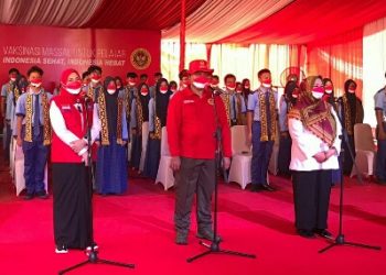 Tinjau Vaksinasi Secara Virtual, Puan Maharani Diundang Walikota Eva Resmikan Tugu Bung Karno